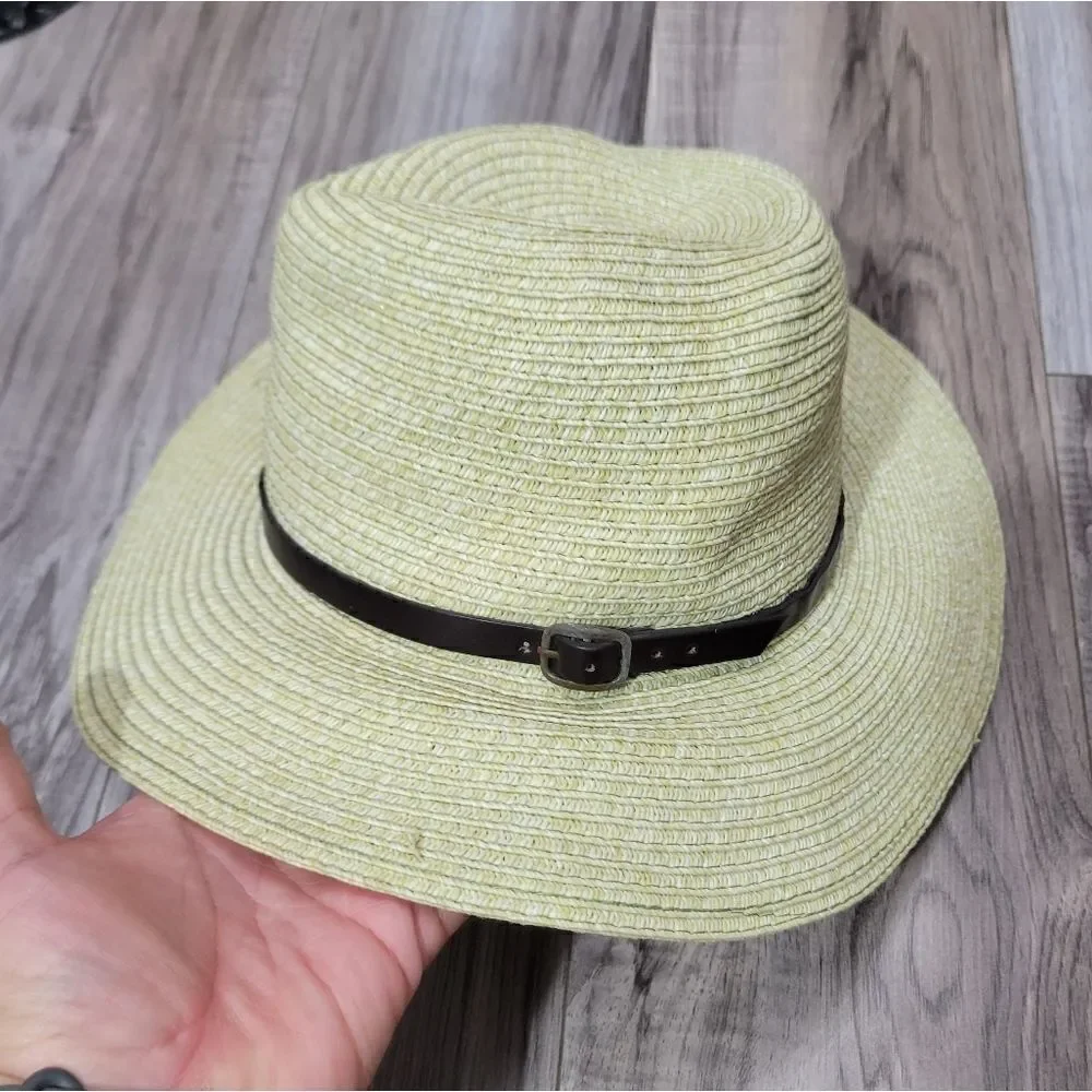 Woman's small Brim belted hat Floppy